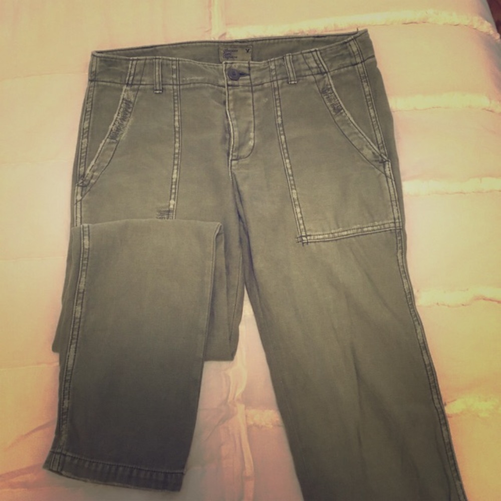 American Eagle Cargo Pants